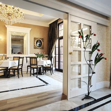 Hotel Kopernik تشيخوتشينيك المظهر الخارجي الصورة