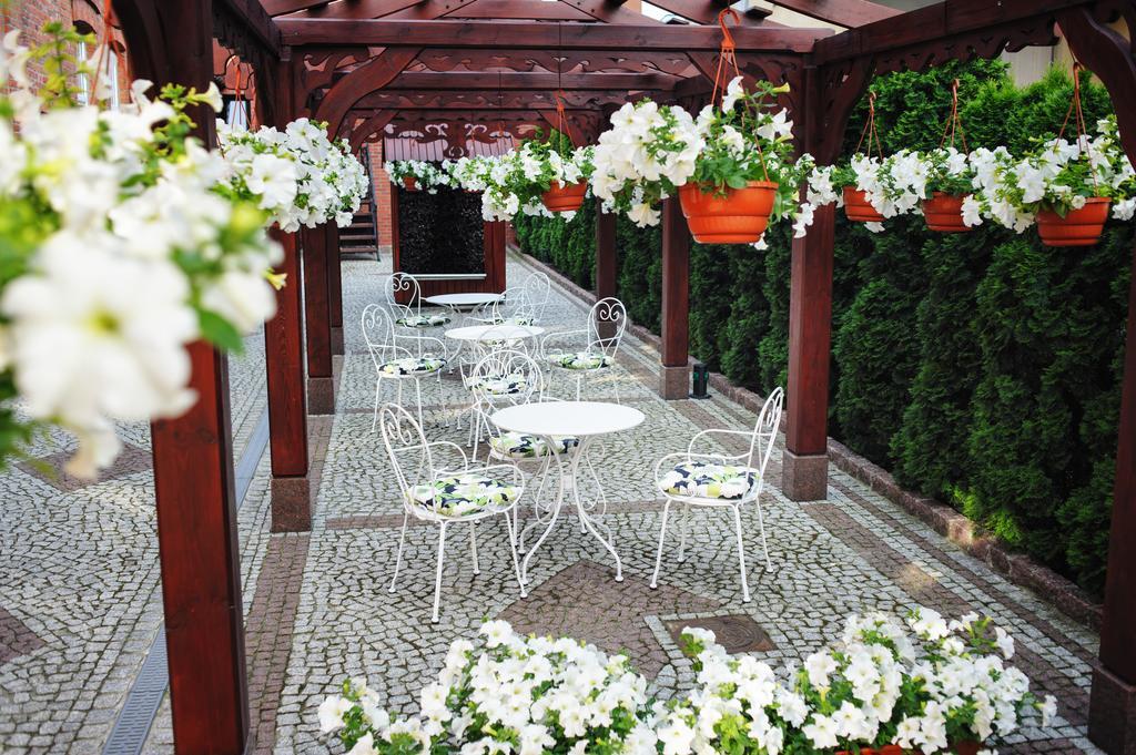 Hotel Kopernik تشيخوتشينيك المظهر الخارجي الصورة